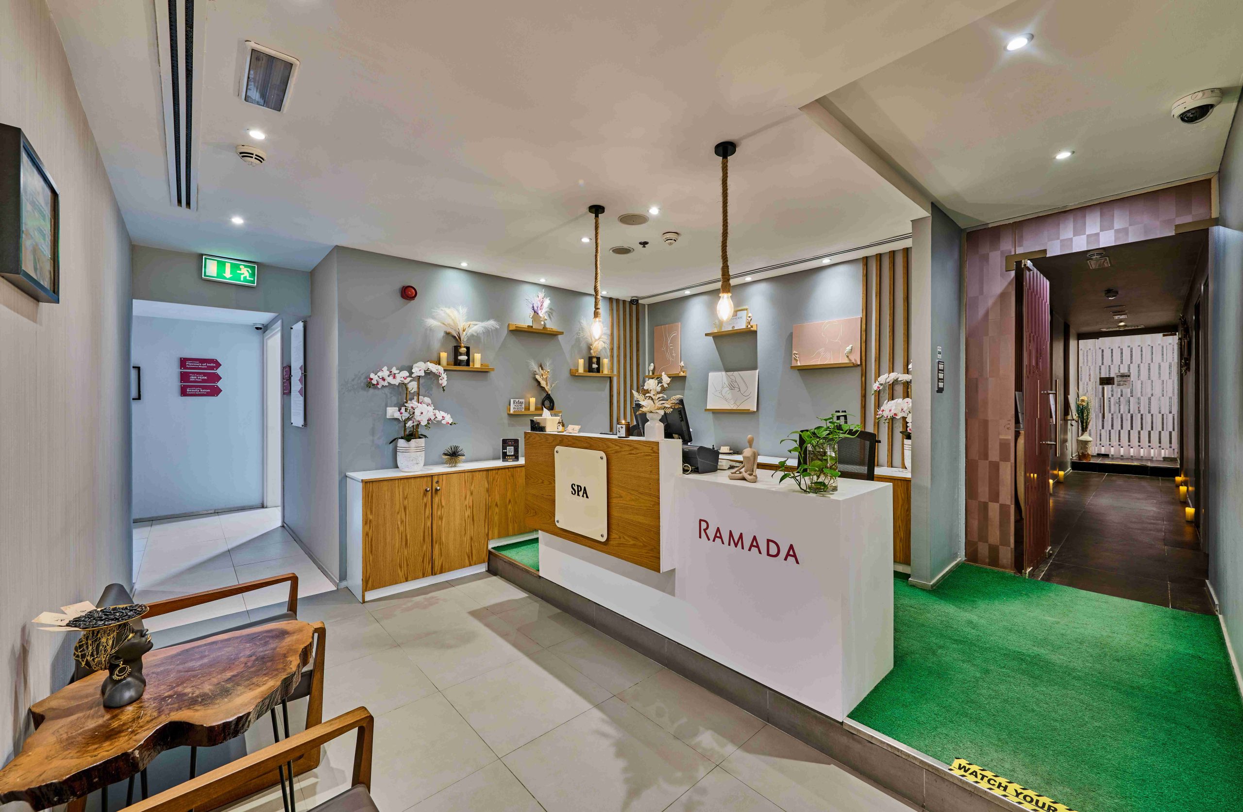 One Bedroom Apartment City View-room